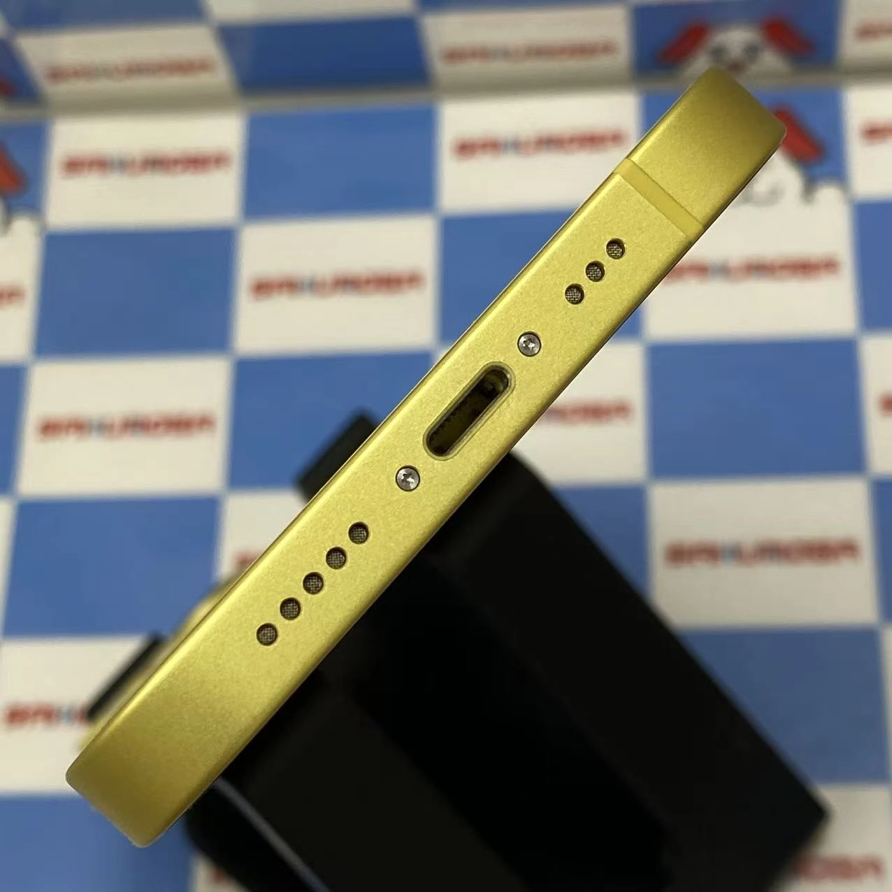 iPhone14 128GB イエロー MR3Q3J/A docomo版SIMフリー 極美品