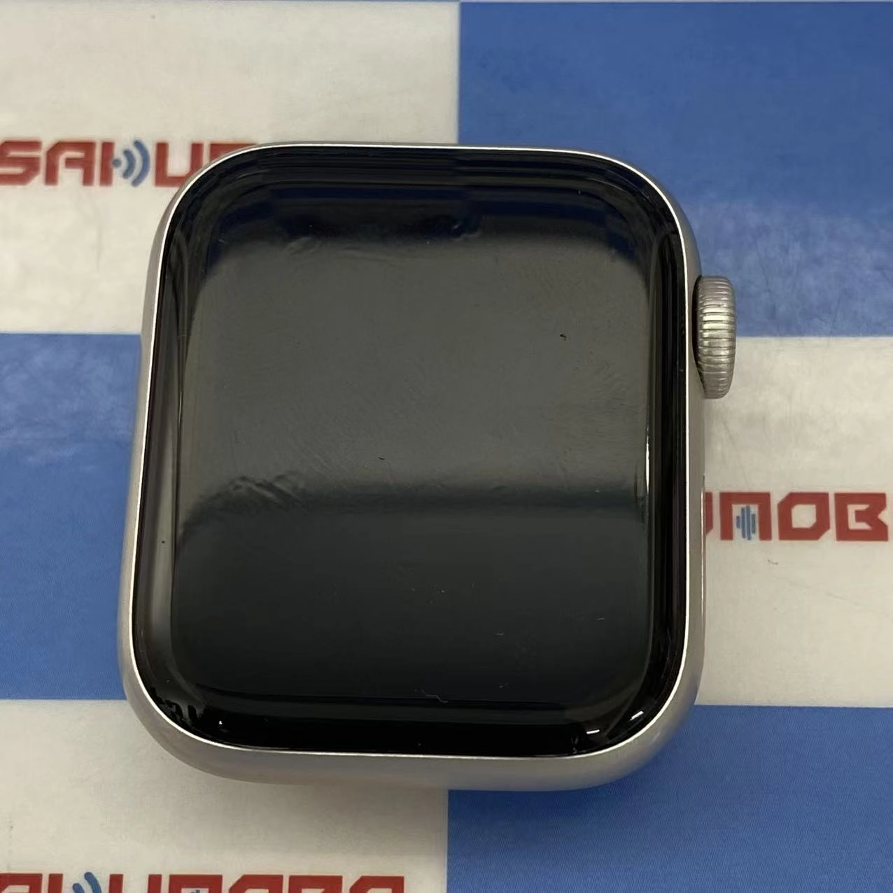 Apple Watch SE 第2世代 40mm GPSモデル 32GB スターライト MNJP3J/A訳あり品