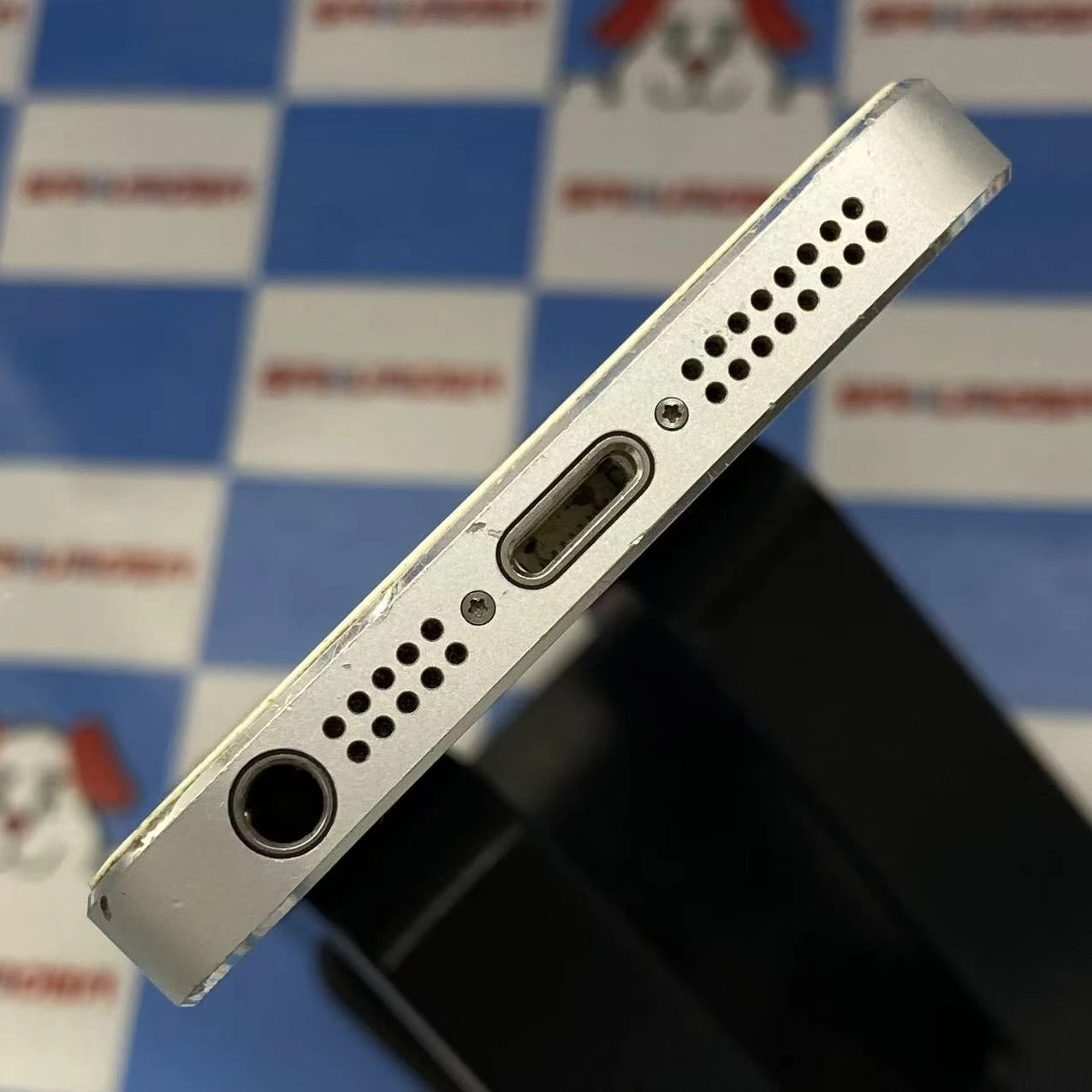 iPhone5s 64GB シルバー ME339J/A docomo版SIMフリージャンク品