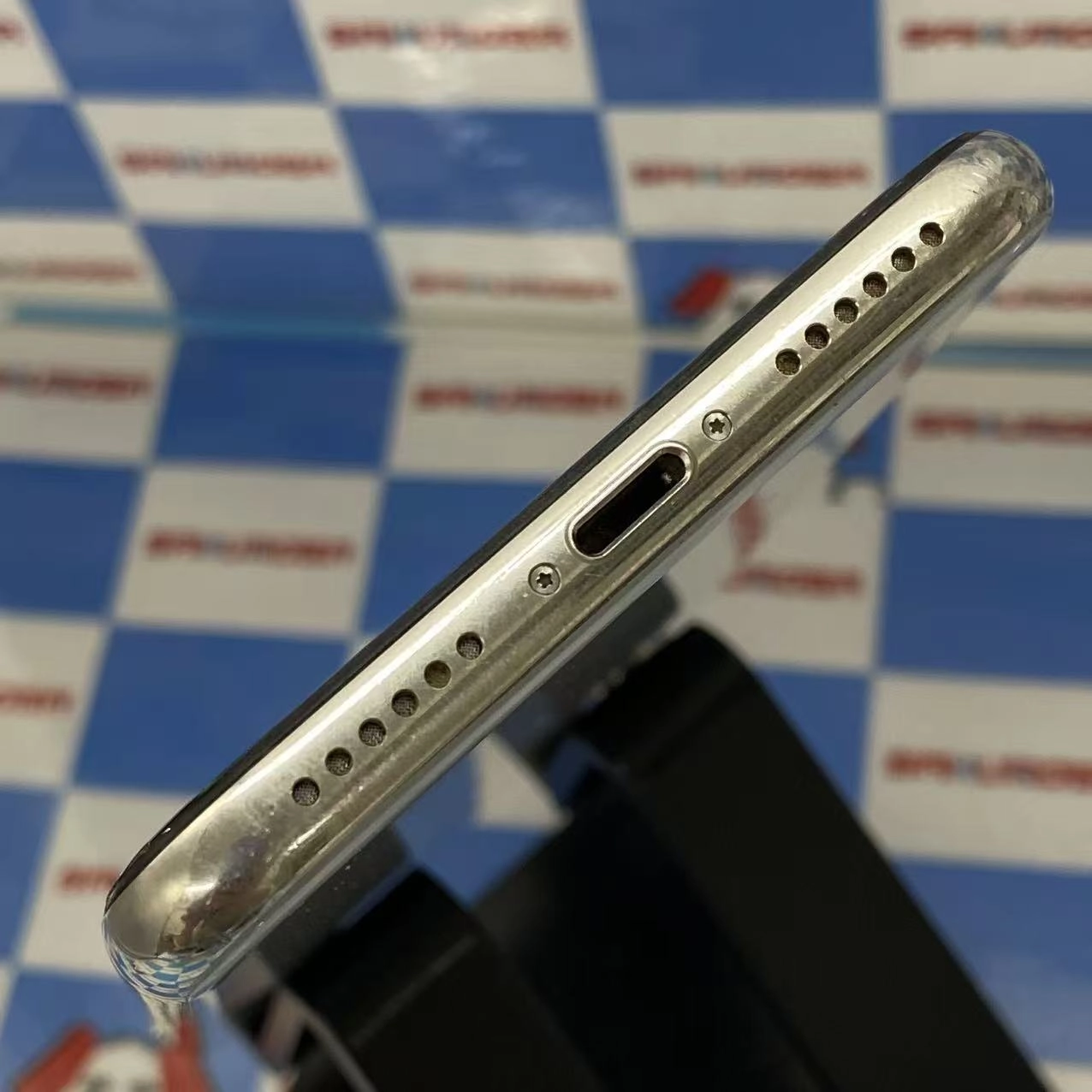 iPhoneX 256GB シルバー MQC22J/A AU版SIMフリージャンク品