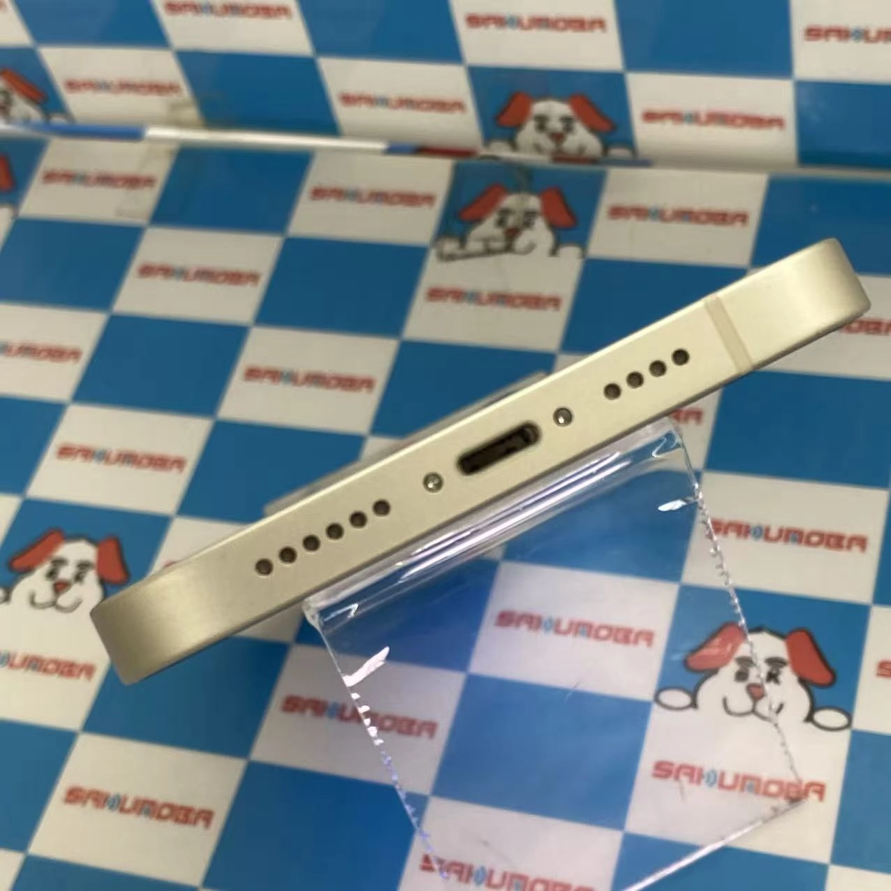 iPhone14 Plus 128GB スターライト MQ4D3J/A docomo版SIMフリー