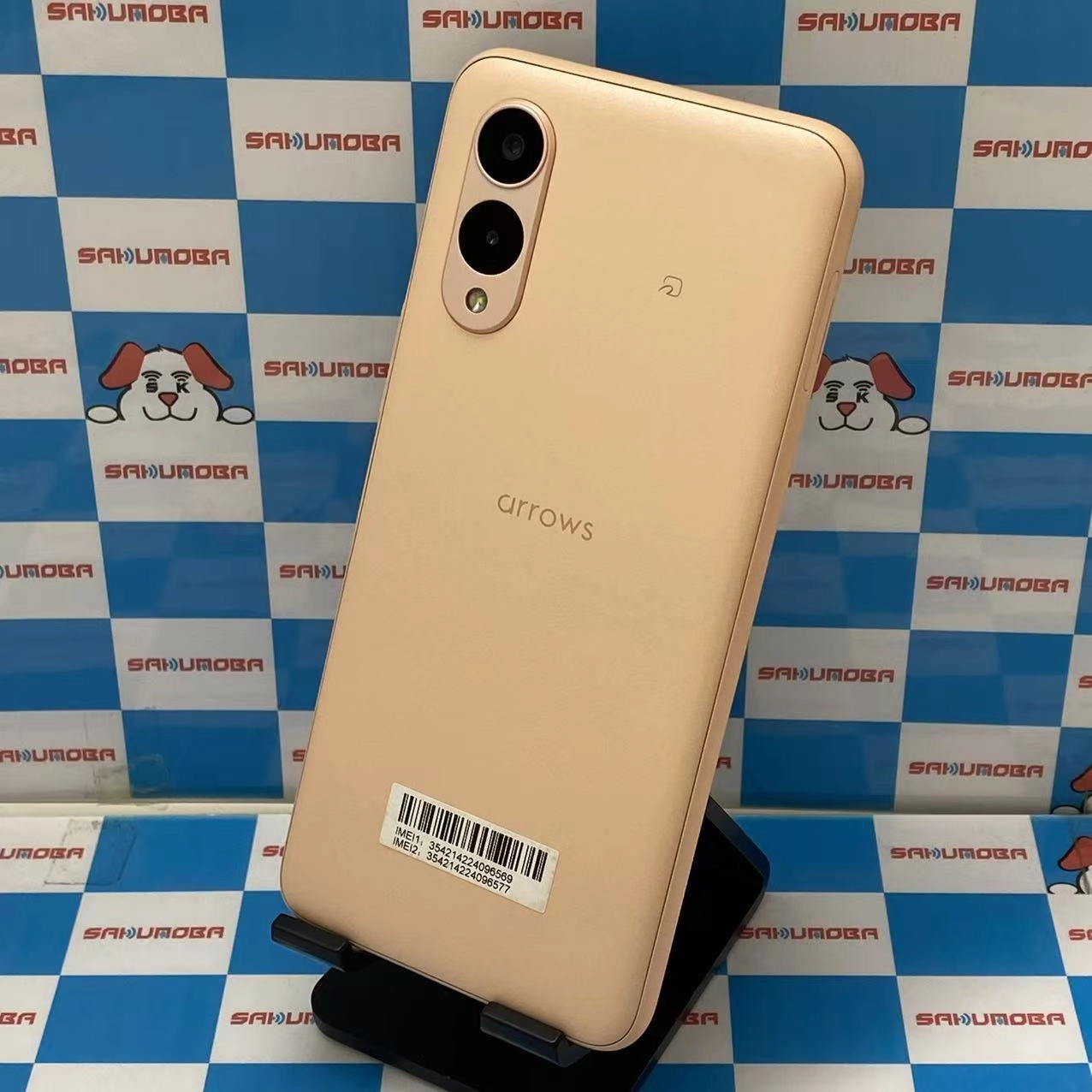 arrows We2 64GB ライトオレンジ F-52E docomo版SIMフリー 美品