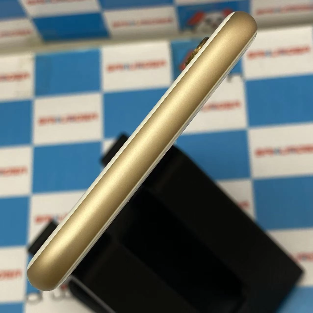 iPhone6s 32GB ゴールド MN112J/A au版SIMフリー 美品