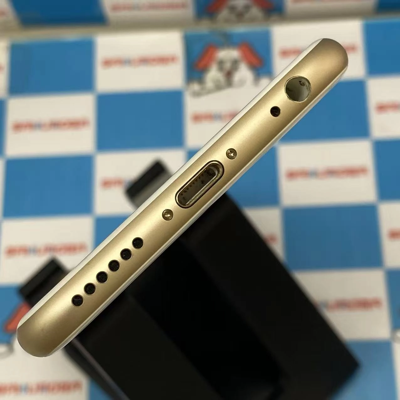 iPhone6s 32GB ゴールド MN112J/A au版SIMフリー 美品