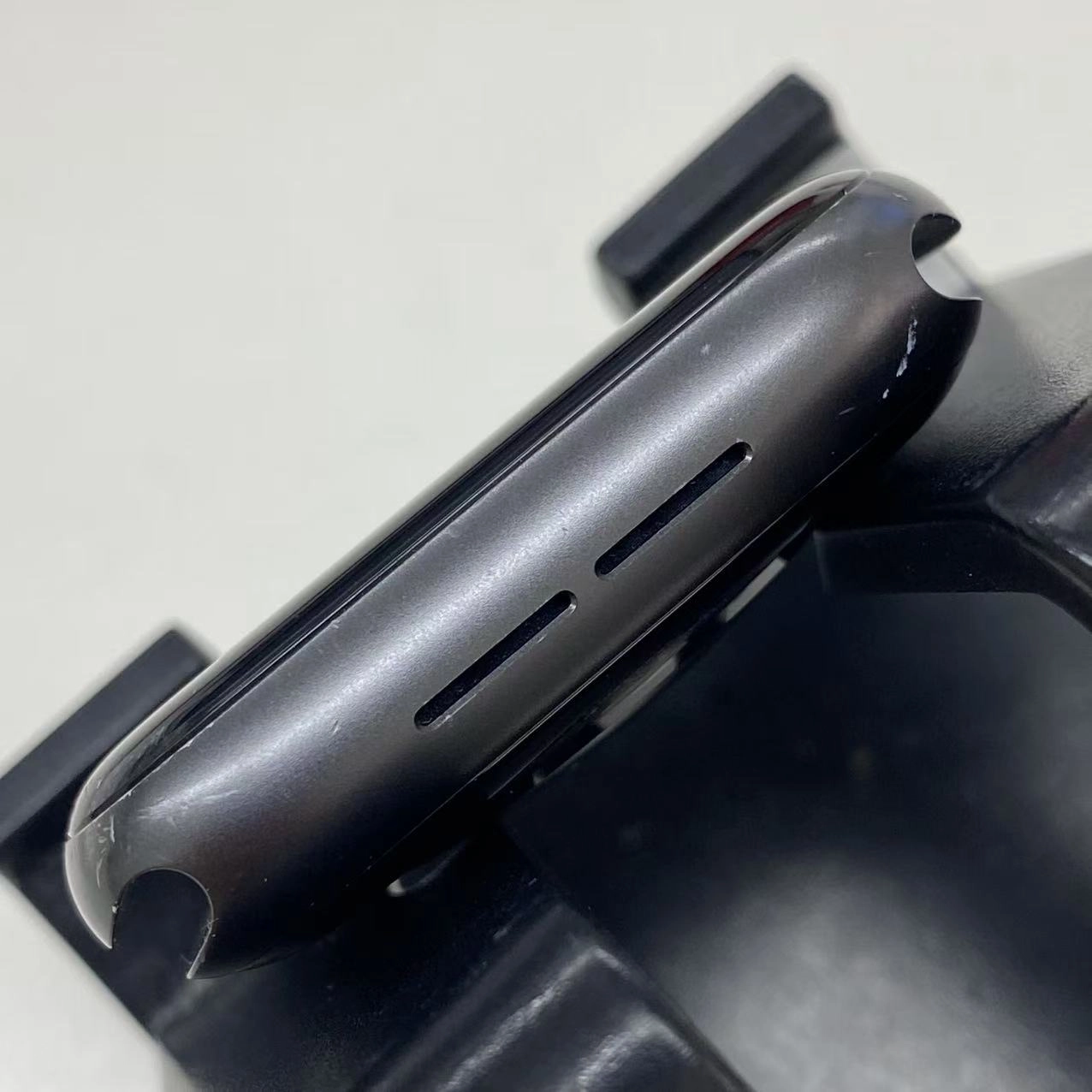 Apple Watch SE 第1世代 44mm GPSモデル 32GB スペースグレイ MG0A3J/A 訳あり品