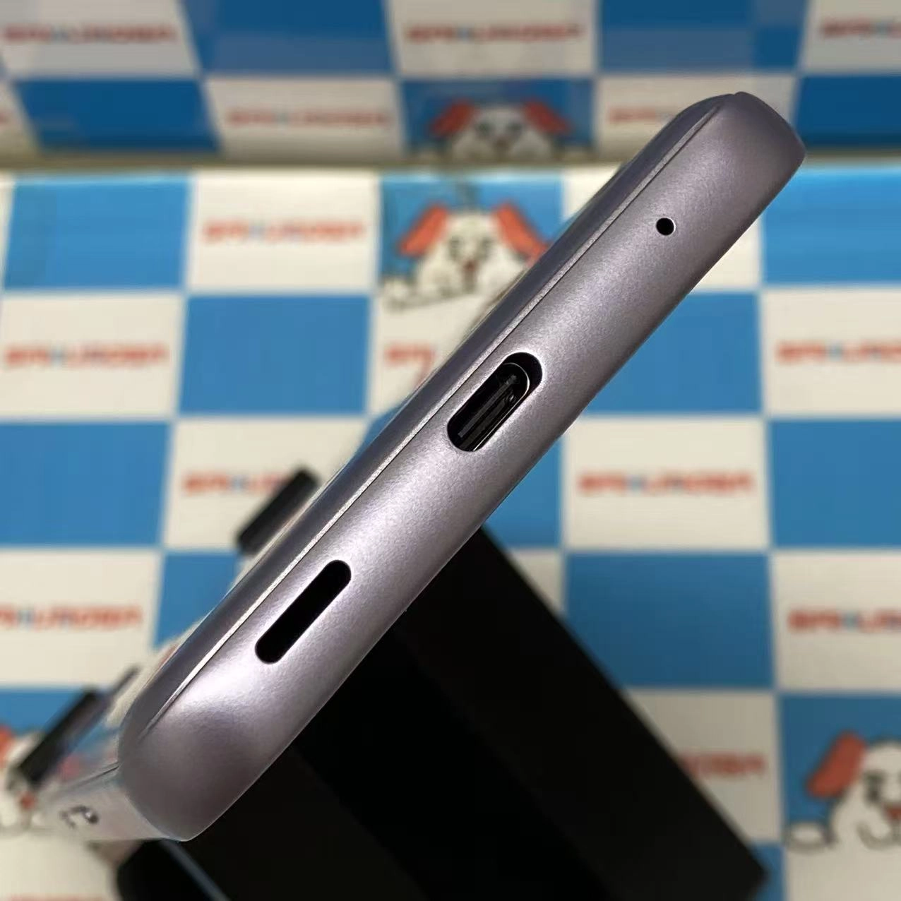 arrows We 64GB パープル F-51B docomo版SIMフリー新品同様