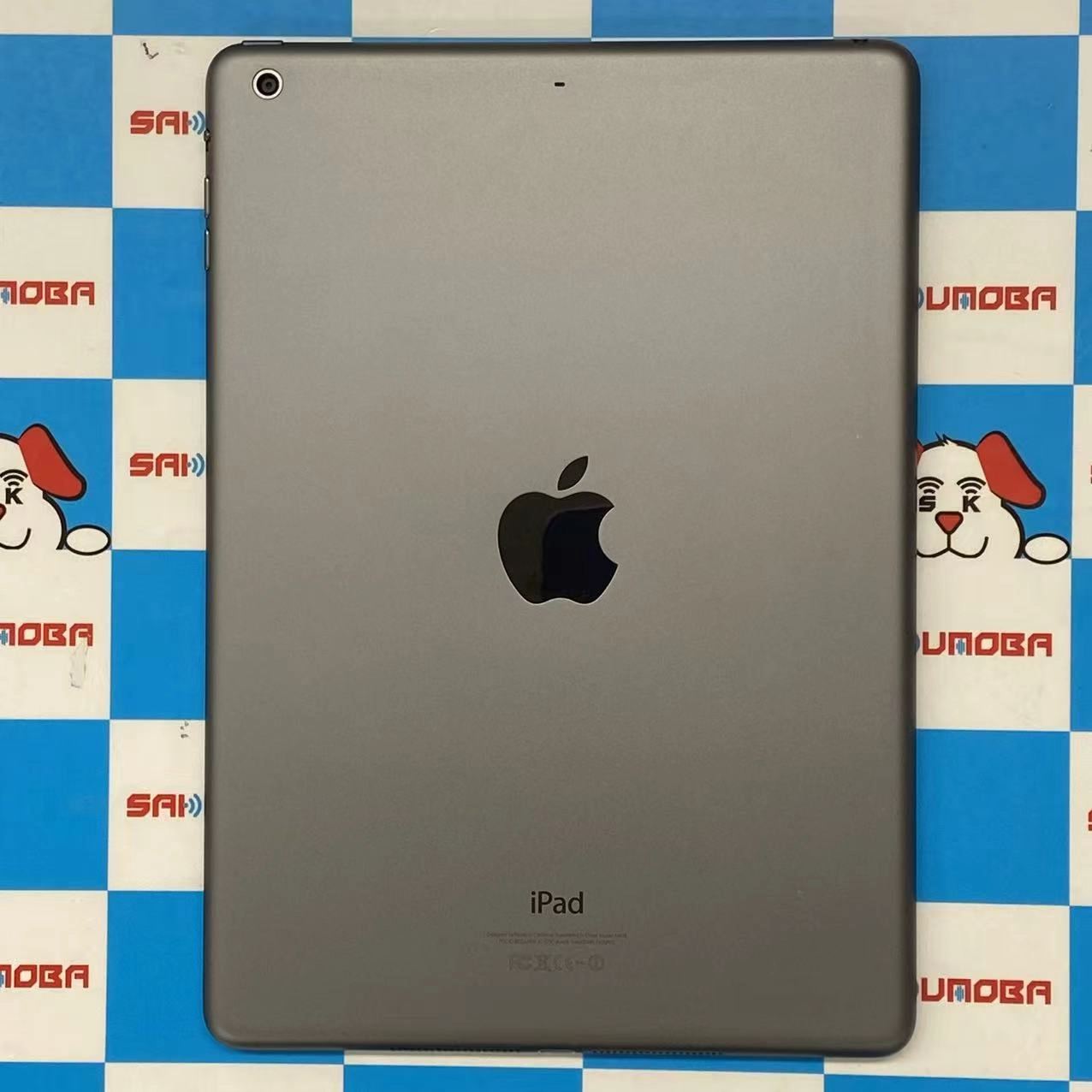 iPad Air 第1世代 Wi-Fiモデル 64GB スペースグレイ MD787J/A