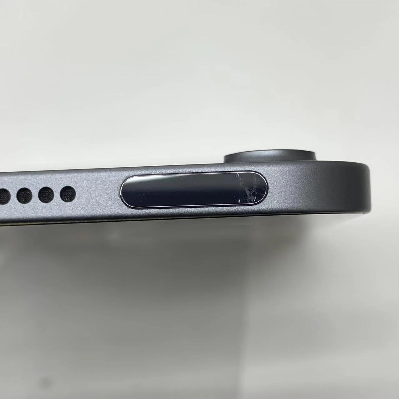 iPad Air 第4世代 Wi-Fi+Cellularモデル 64GB MYGW2J/A docomo版SIMフリー ジャンク品 スペースグレイ