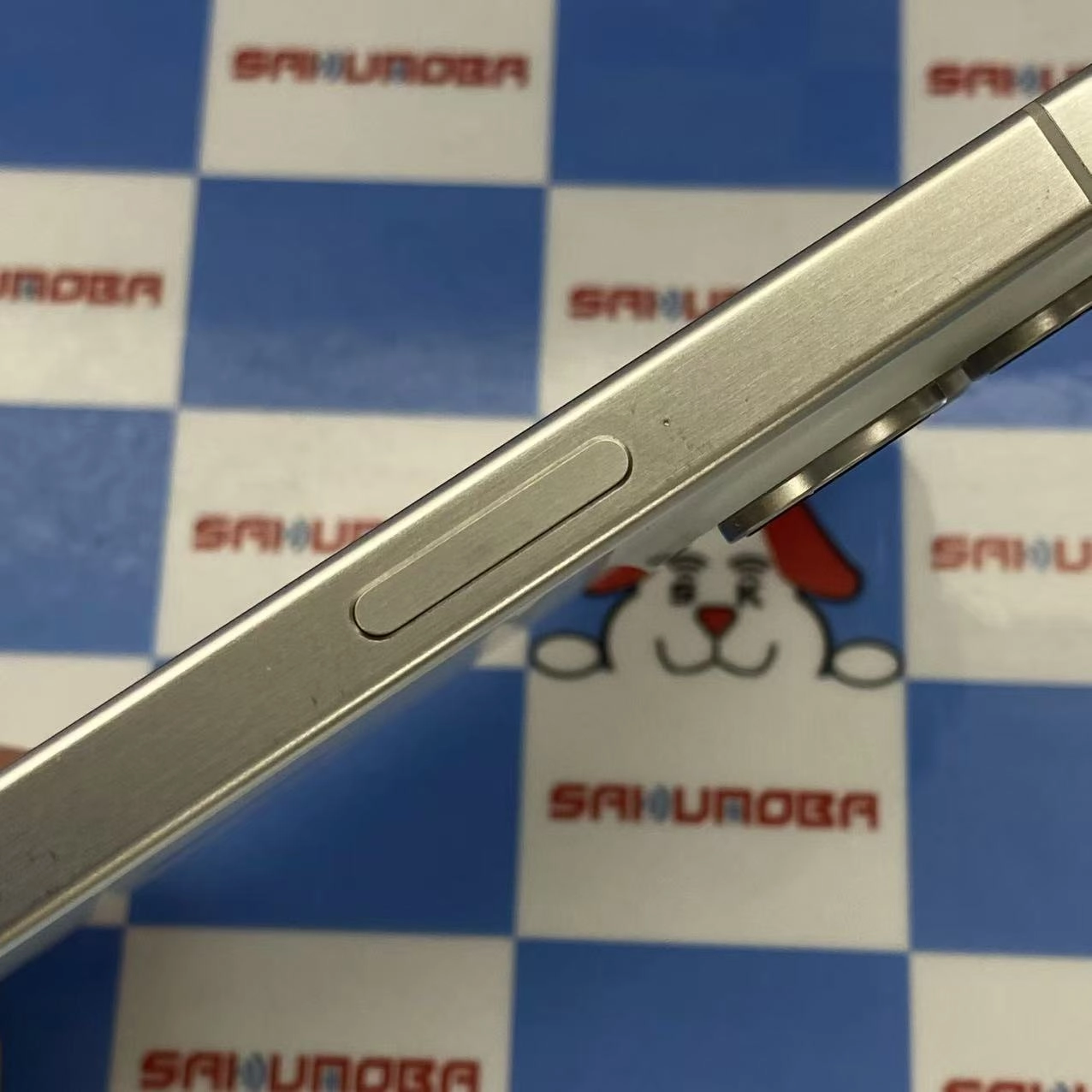 iPhone15 Pro 256GB ホワイトチタニウム MTUD3J/A SoftBank版SIMフリー