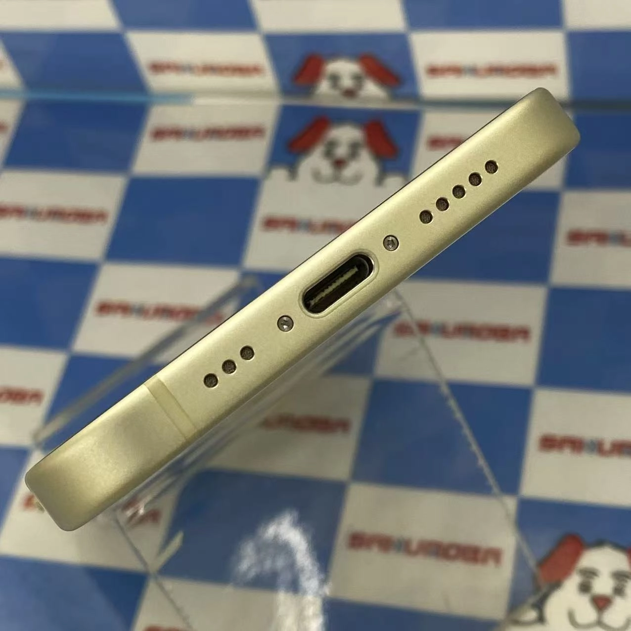iPhone15 128GB イエロー MTMK3J/A SoftBank版SIMフリー美品