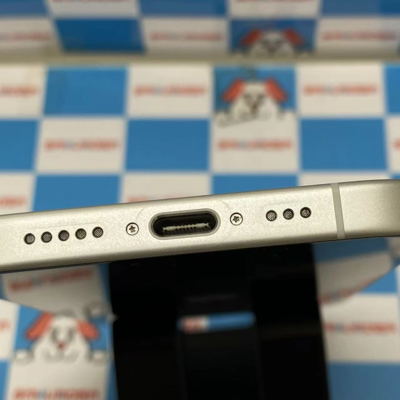 iPhone16 128GB ホワイト MYDR3J/A SoftBank版SIMフリー
