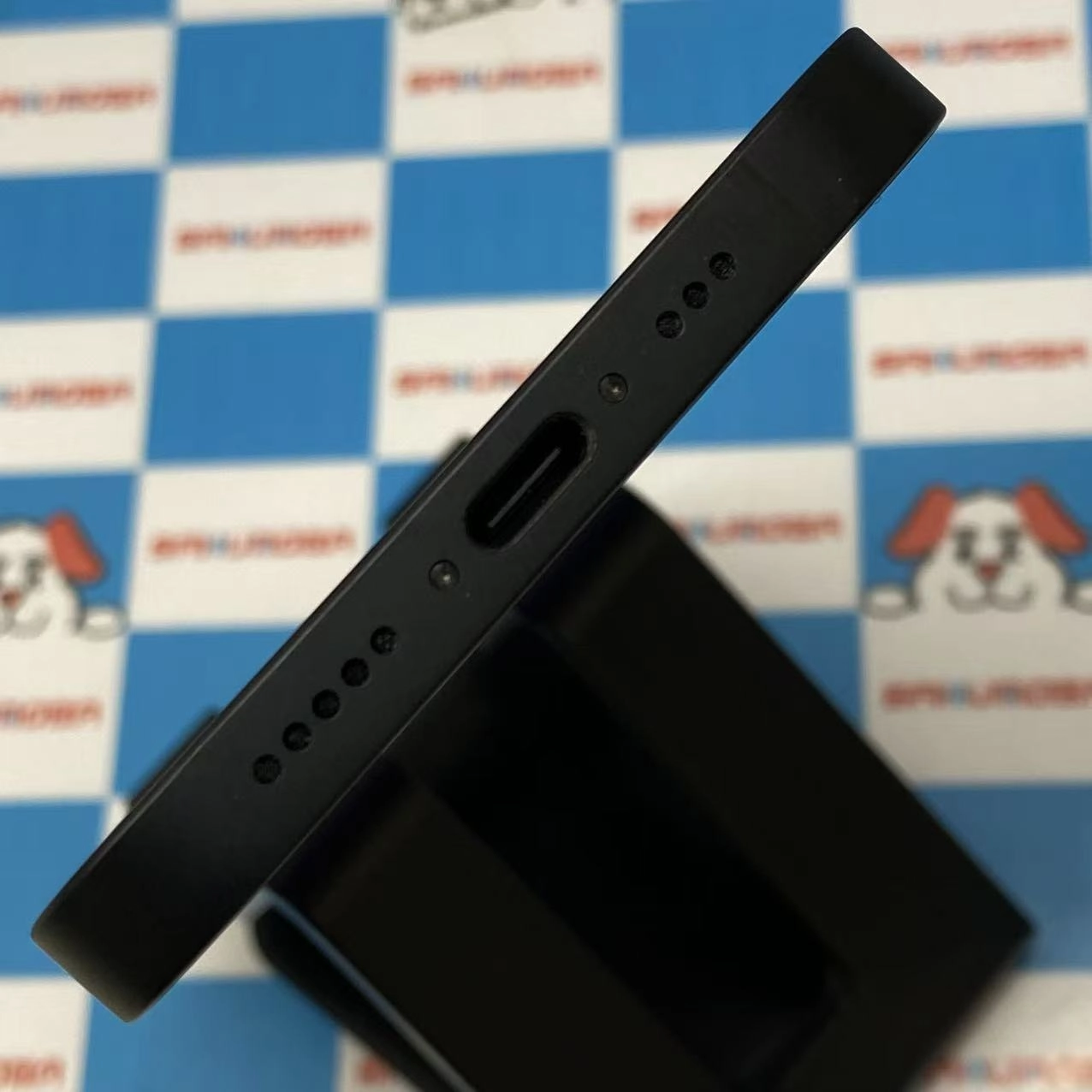 iPhone 17e 256GB ブラック MHRN4J/A AU版SIMフリー 極美品 au