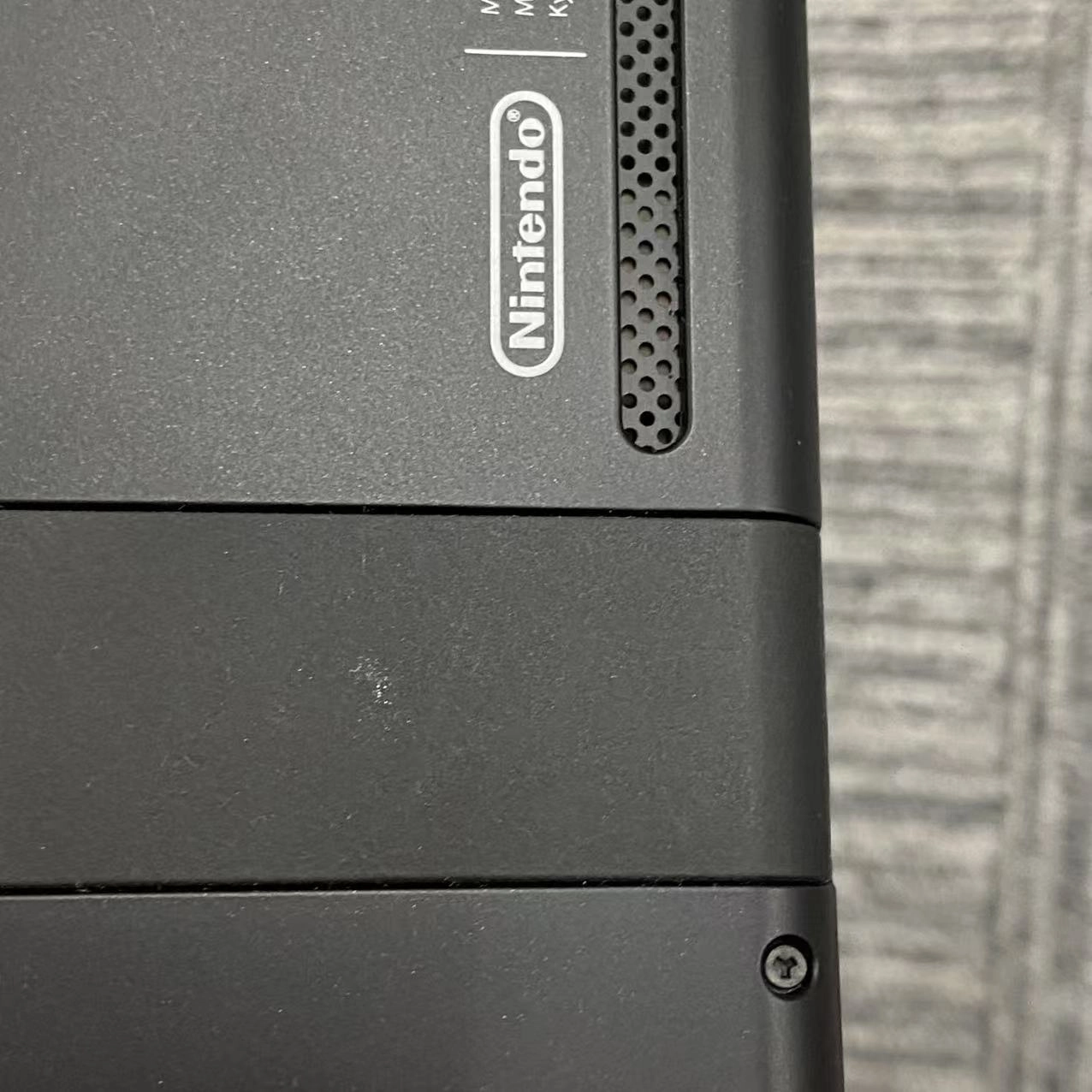 Nintendo Switch 2019年モデル 32GB ネオンブルー&times;ネオンレッド HAC-001 美品