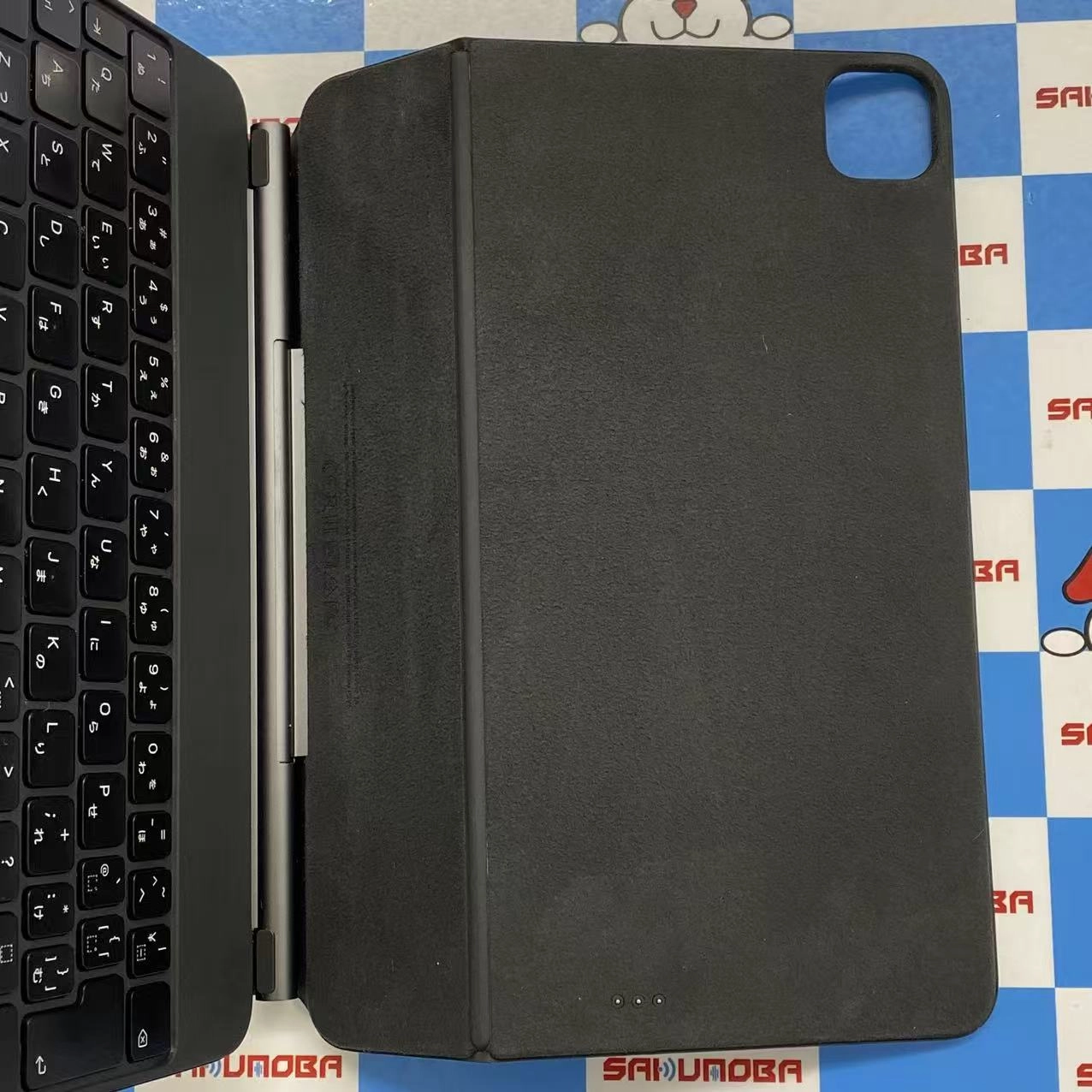 11インチiPad Pro(第2世代)用 Magic Keyboard ブラック A2261 **
