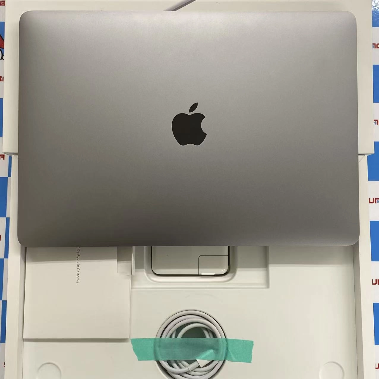 MacBook Pro 13インチ Mid2020 (Corei5 2.0GHz) 16GB 512GB MWP42J/A 極美品 16GB/512GB スペースグレイ