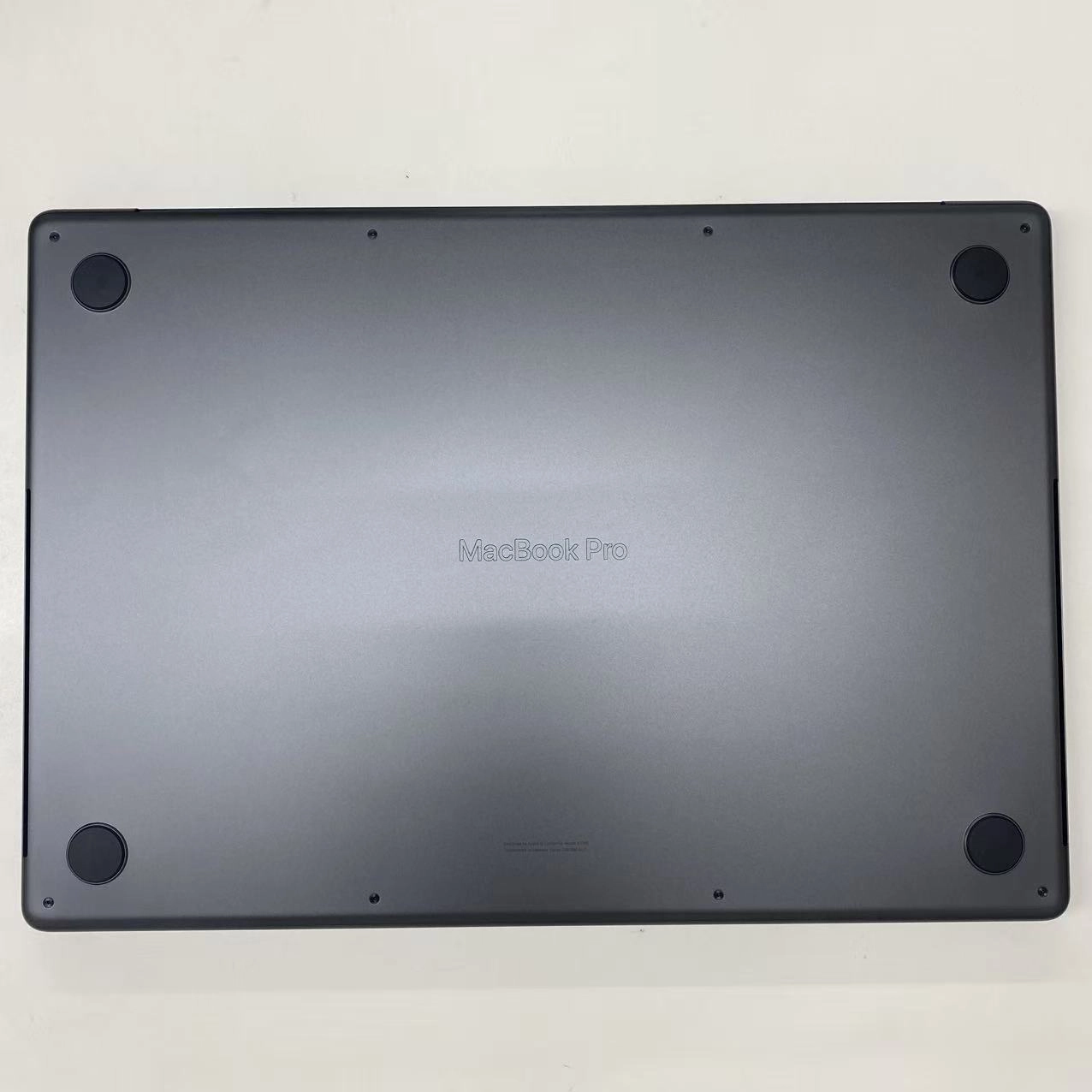 MacBook Pro 2024年 16インチ CTO (CPU:16C/GPU:40C)64GB/1TB Nano-textureディスプレイ Z1FW000KWJ/A 極美品 スペースブラック