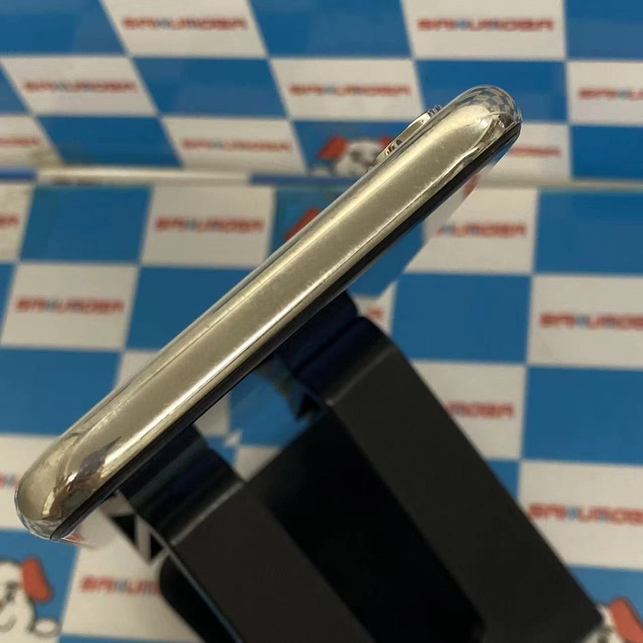 iPhoneX 256GB シルバー MQC22J/A docomo版SIMフリー