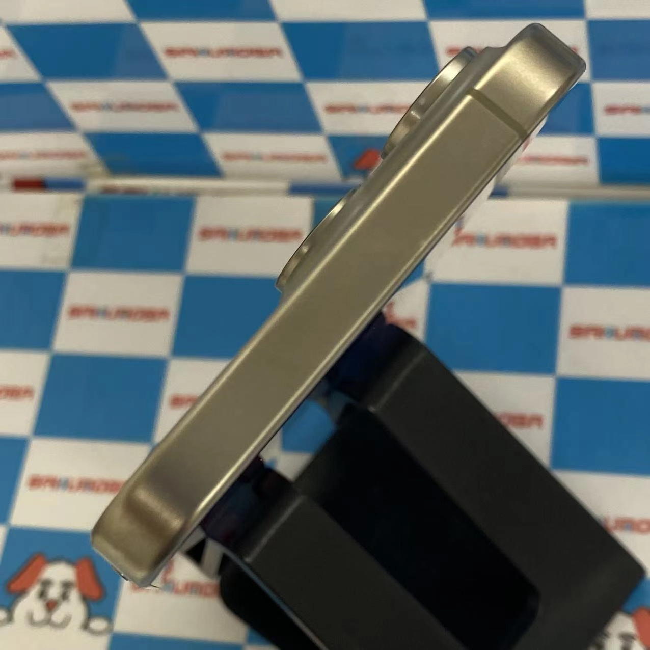 iPhone15 Pro Max 256GB ナチュラルチタニウム MU6R3J/A AU版SIMフリー美品 au