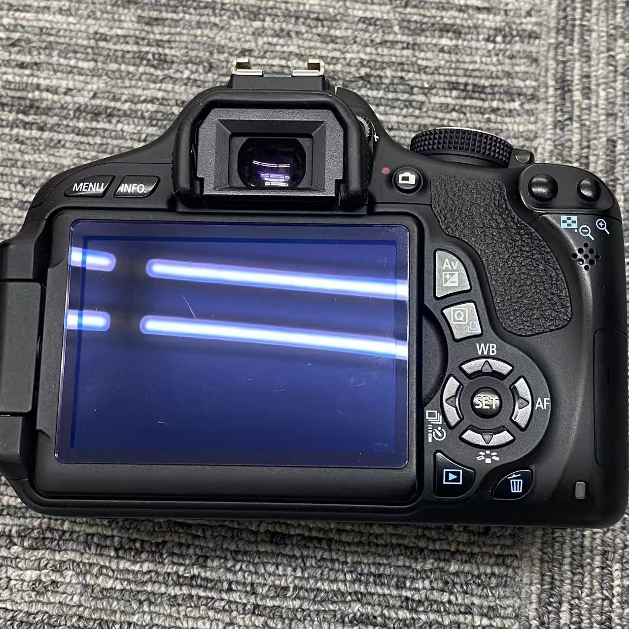 EOS Kiss X5　ダブルズームキット ブラック KISSX5-WKIT
