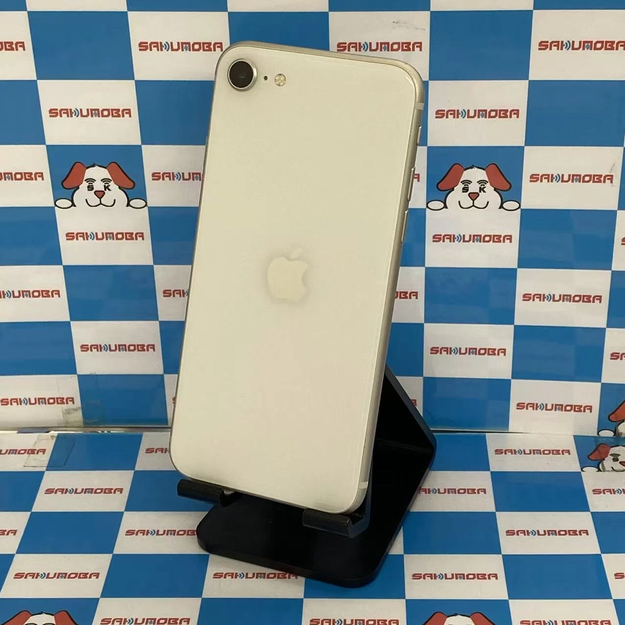 iPhoneSE 第3世代 64GB スターライト MMYD3J/A docomo版SIMフリー