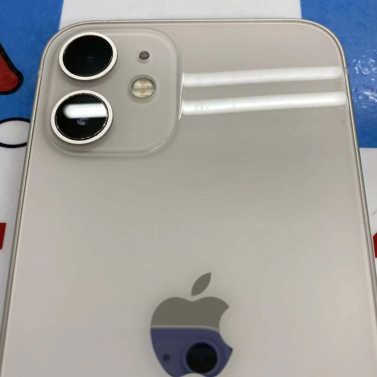 iPhone12 mini 64GB ホワイト MGA63J/A AU版SIMフリー au
