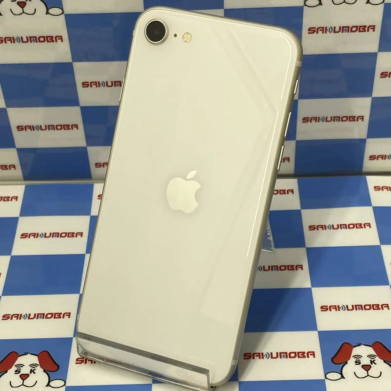 iPhoneSE 第3世代 128GB スターライト MMYG3J/A docomo版SIMフリー 極美品