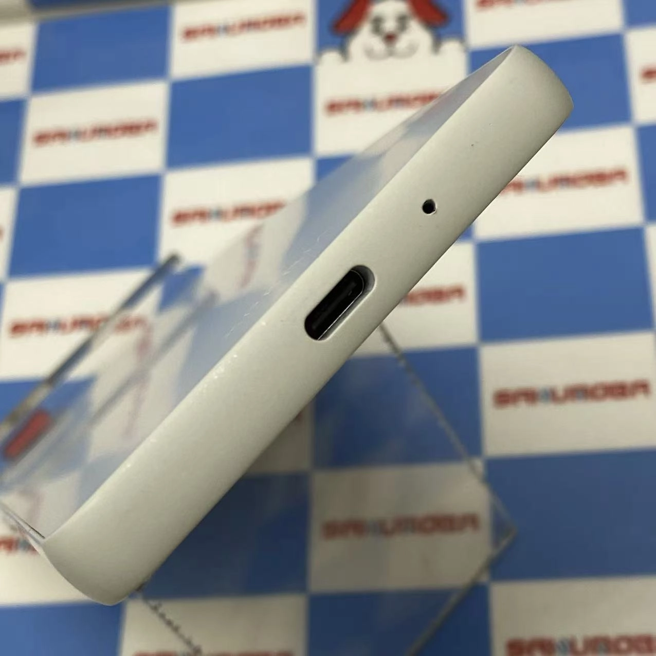 Xperia 10 VI 6GB/128GB ホワイト SO-52E docomo版SIMフリー 美品