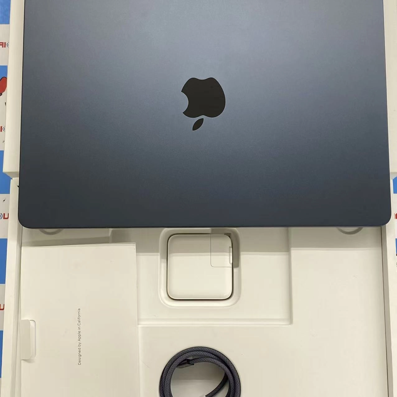 MacBook Air 13インチ Early2025 Apple M4 16GB/256GB ミッドナイト MW123J/A 美品