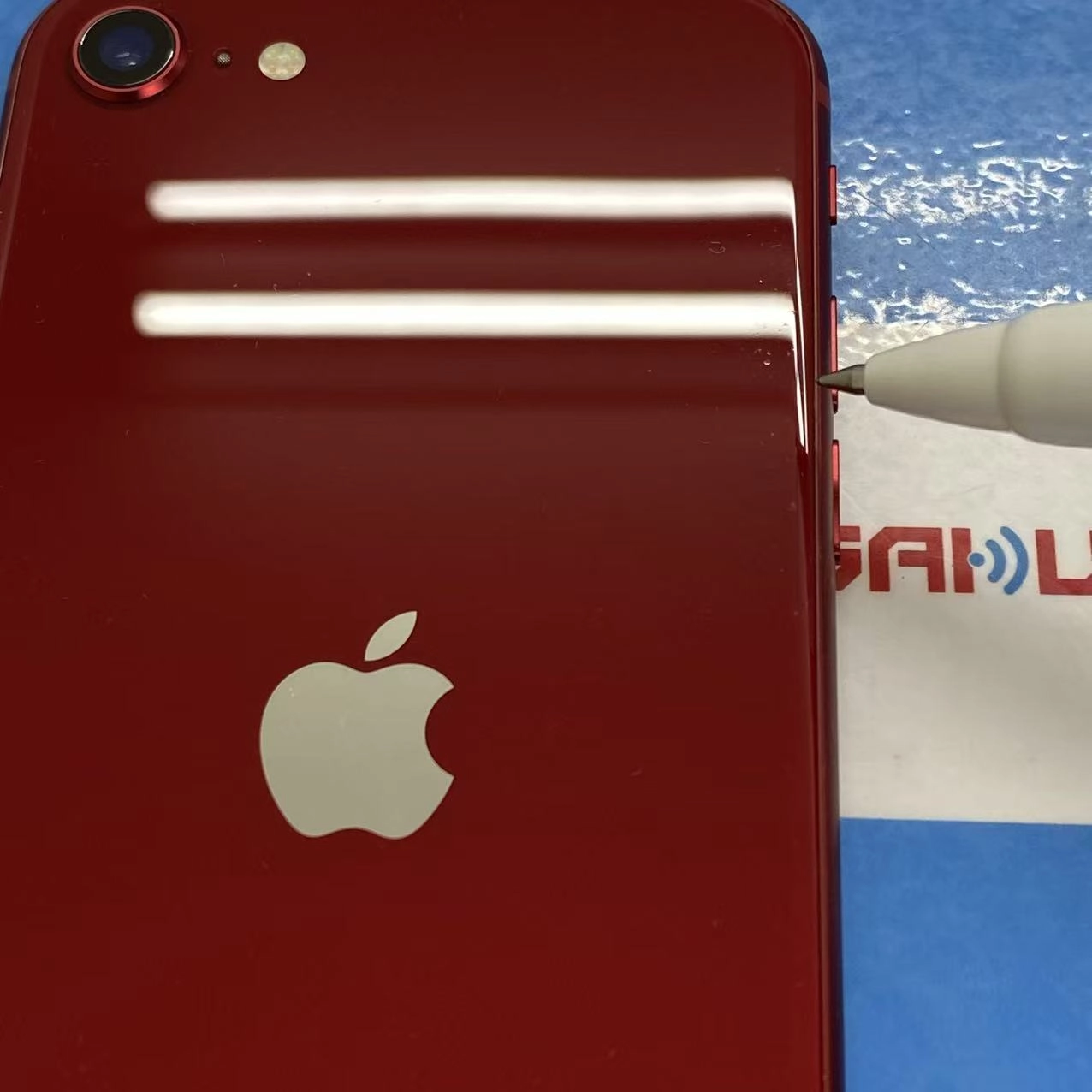 iPhoneSE 第3世代 64GB Product Red MMYE3J/A AU版SIMフリー