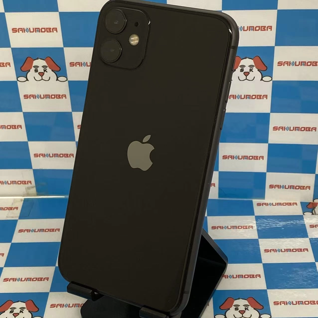 iPhone11 64GB ブラック MWLT2J/A docomo版SIMフリー 美品