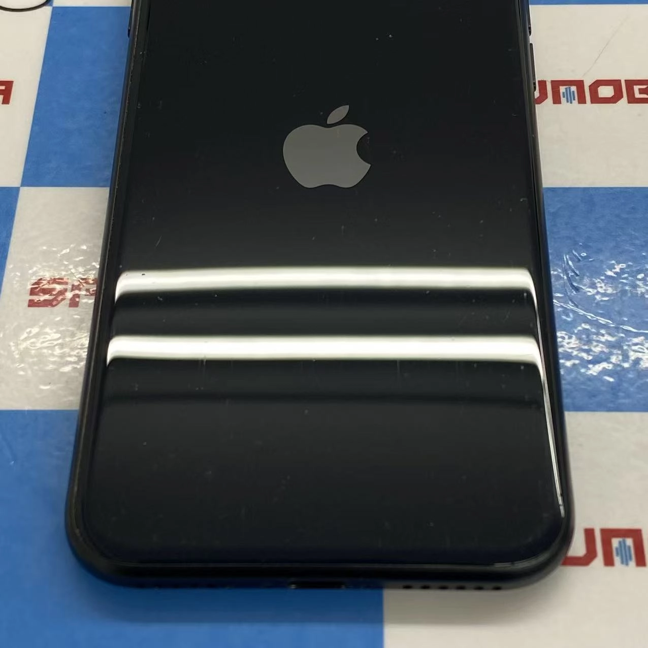 iPhoneSE 第3世代 128GB ミッドナイト MMYF3J/A Apple版SIMフリー
