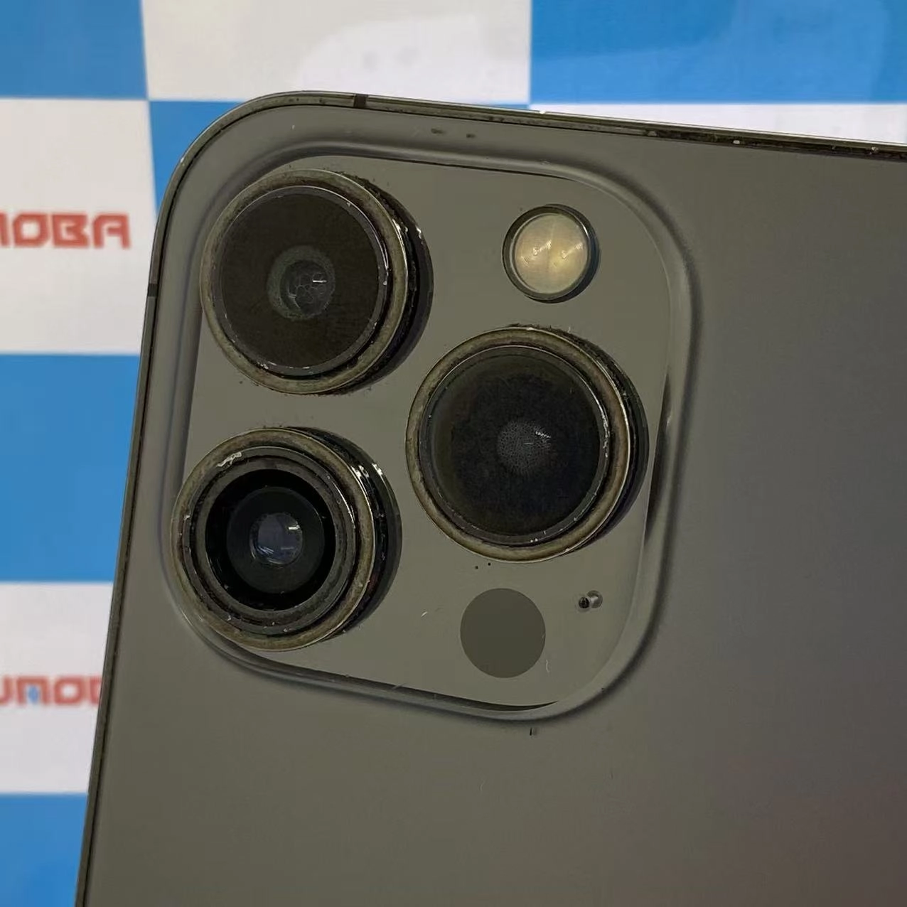 iPhone13 Pro 256GB グラファイト MLUN3J/A docomo版SIMフリージャンク品