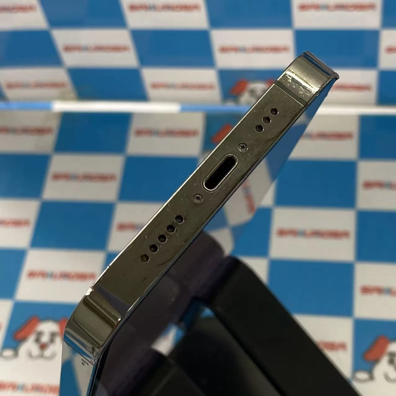 iPhone13 Pro 256GB グラファイト MLUN3J/A docomo版SIMフリージャンク品
