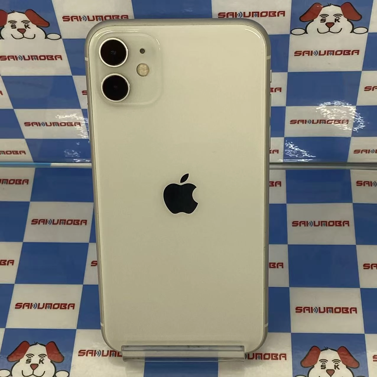 iPhone11 256GB ホワイト MWM82J/A AU版SIMフリー au