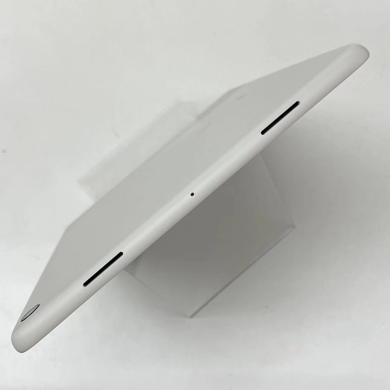 Google Pixel Tablet Wi-Fi 第1世代 充電スピーカーホルダー付属 8GB/128GB Porcelain GA04750-JP 美品