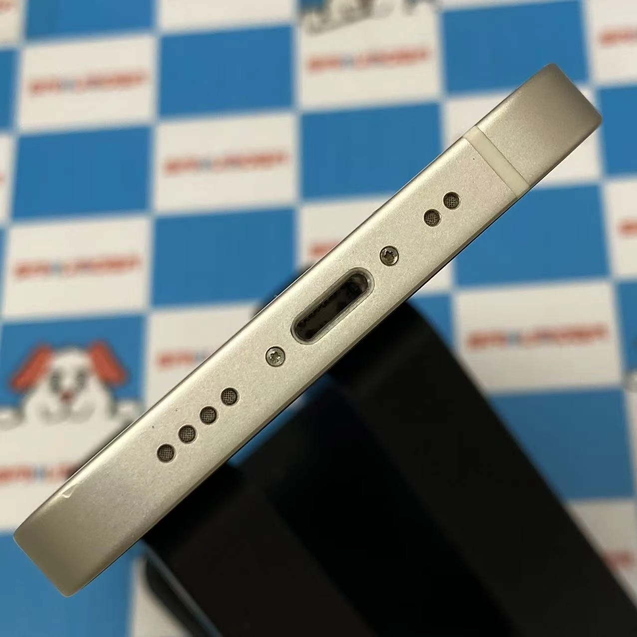 iPhone12 mini 128GB ホワイト MGDM3J/A docomo版SIMフリー