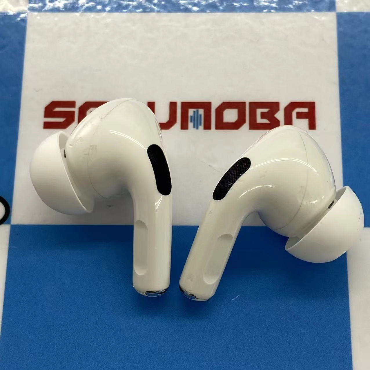 AirPods Pro 第1世代 2019年モデル ホワイト A2084