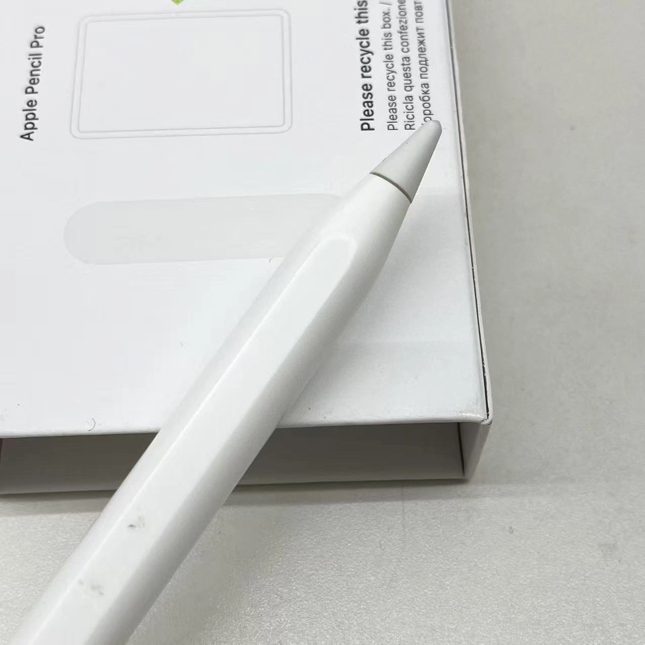 Apple Pencil Pro ホワイト MX2D3ZA/A ジャンク品