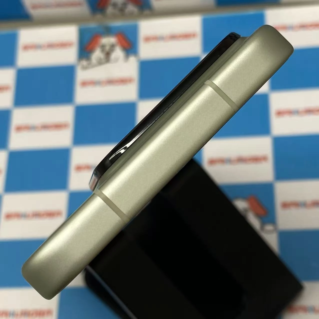 Xiaomi 15 512GB グリーン 24129PN74G SIMフリー 新品同様