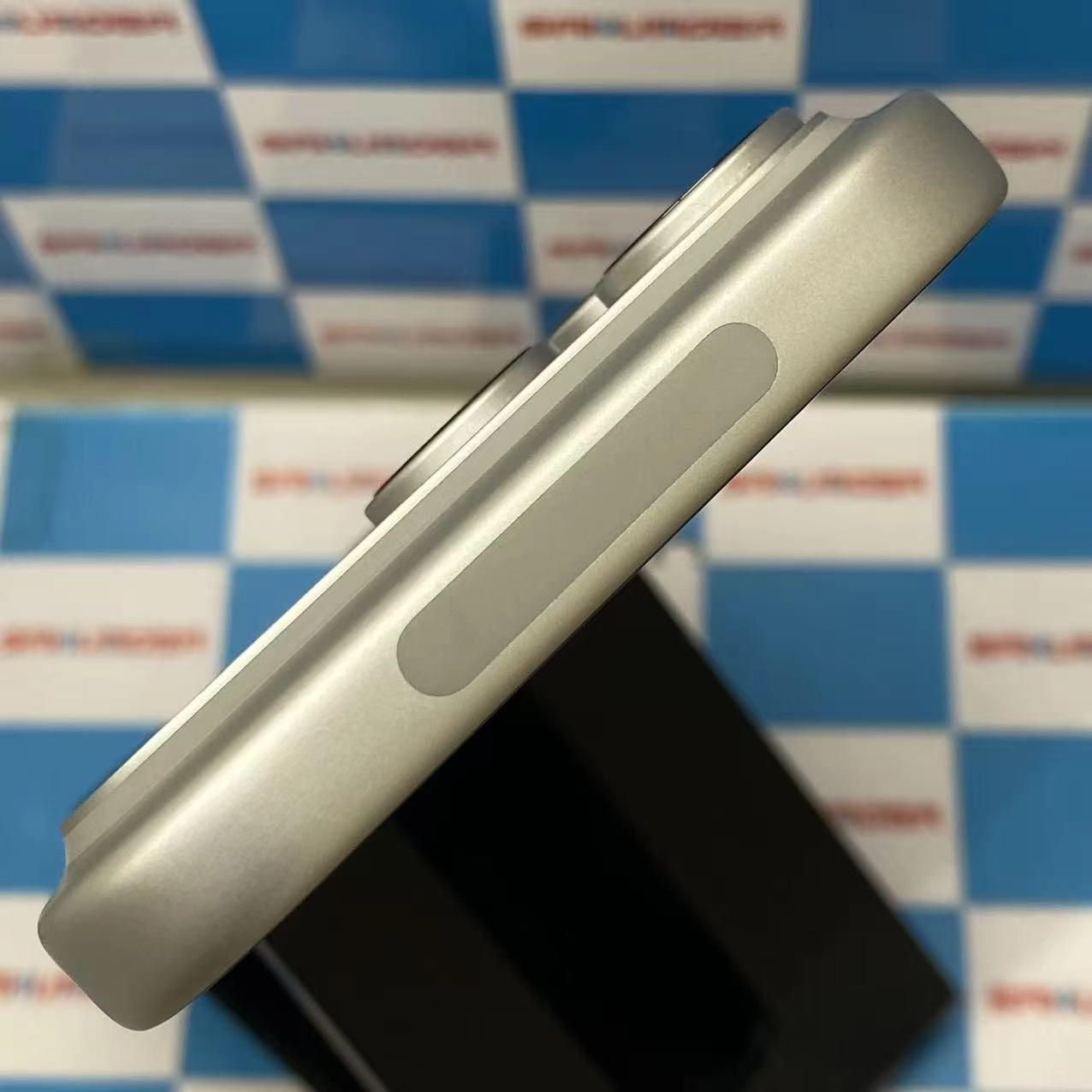 iPhone 17 Pro 256GB シルバー MG854J/A AU版SIMフリー 新品同様 au