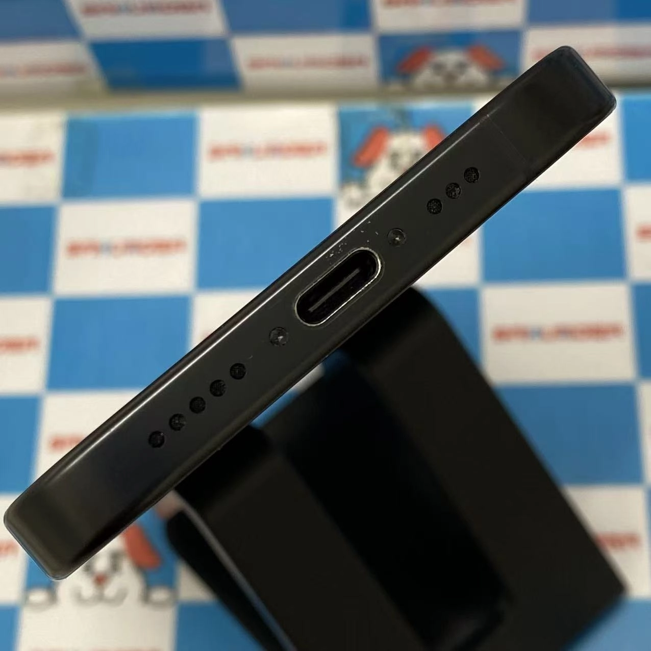 iPhone16 Pro 128GB ブラックチタニウム MYMV3J/A AU版SIMフリー au