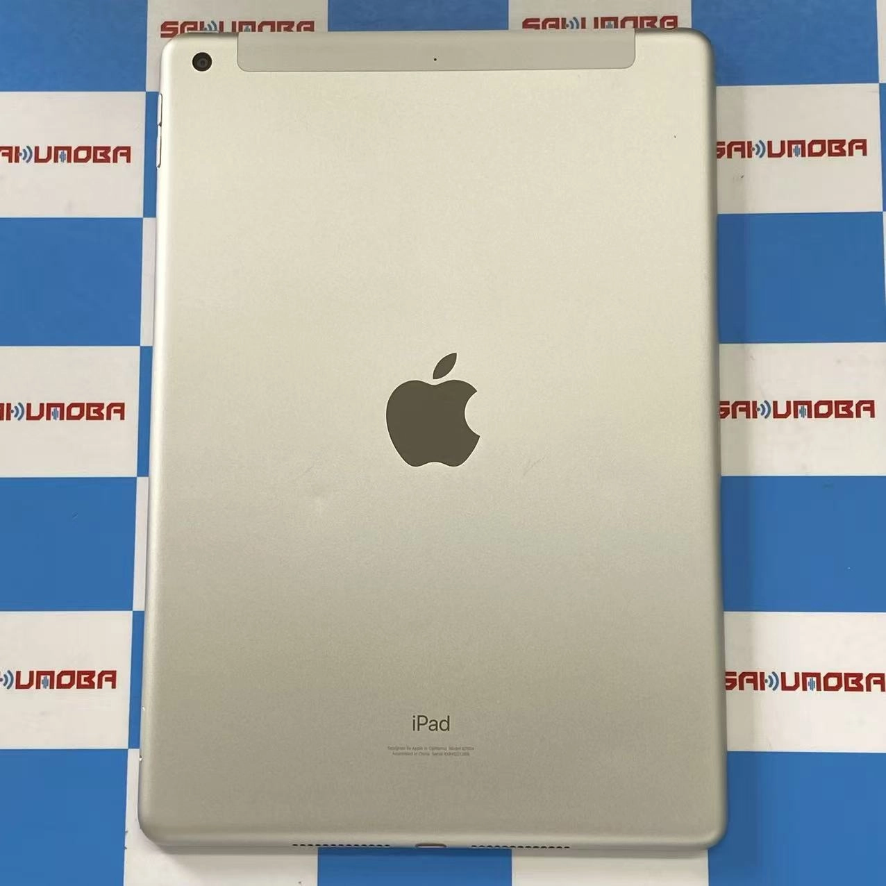 iPad 第9世代 Wi-Fi+Cellularモデル 64GB シルバー MK493J/A SIMフリージャンク品