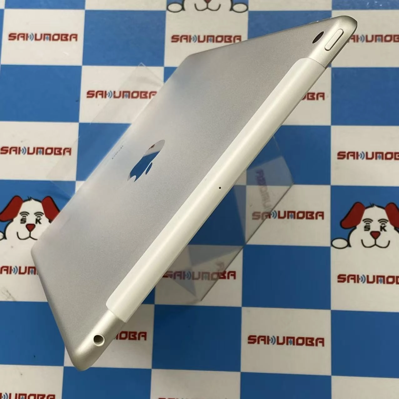 iPad 第9世代 Wi-Fi+Cellularモデル 64GB シルバー MK493J/A SIMフリージャンク品