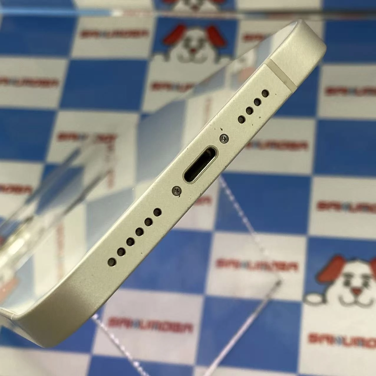 iPhone14 Plus 256GB スターライト MQ4L3J/A docomo版SIMフリー
