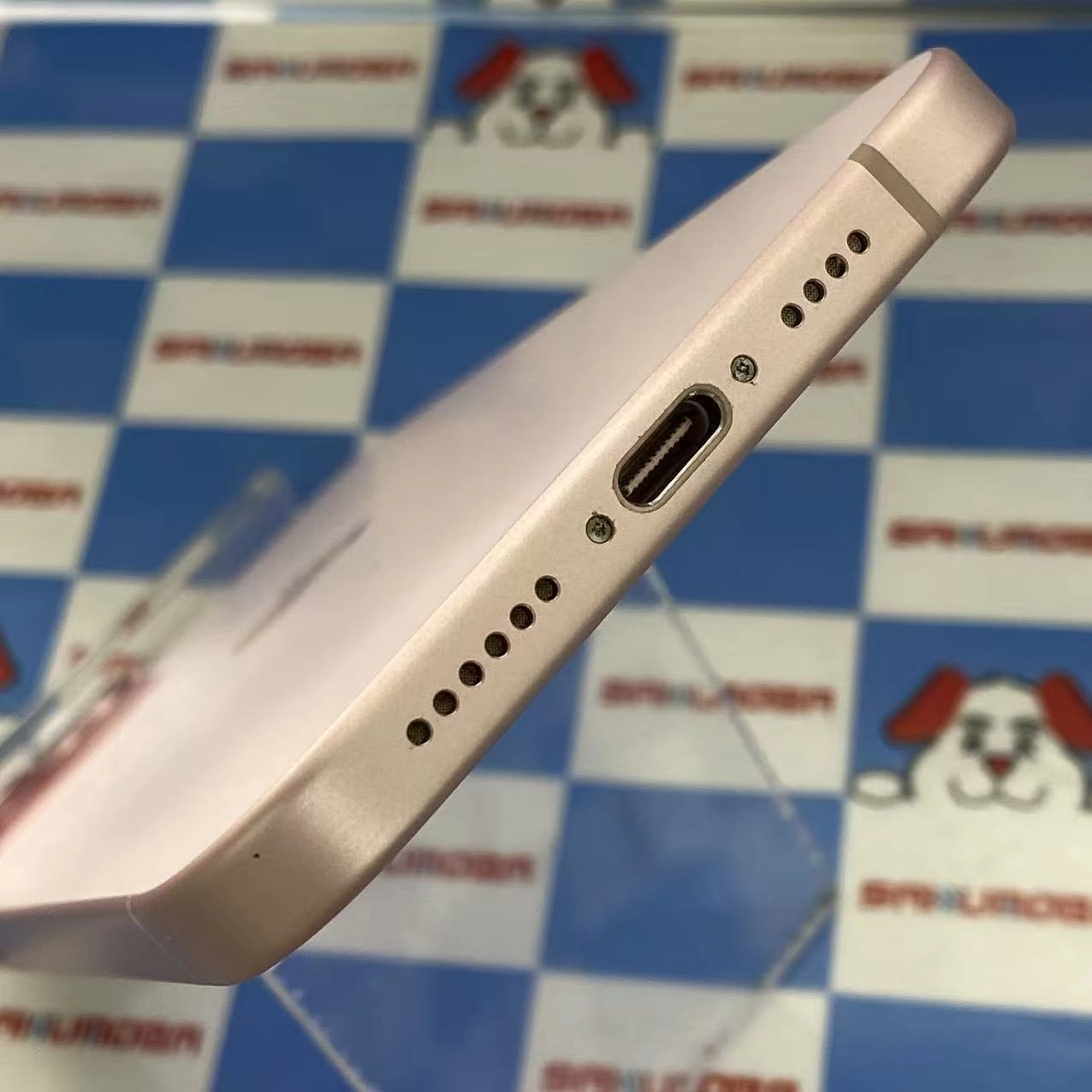 掘り出し物コーナー iPhone15 Plus 256GB ピンク MU0H3J/A AU版SIMフリージャンク品