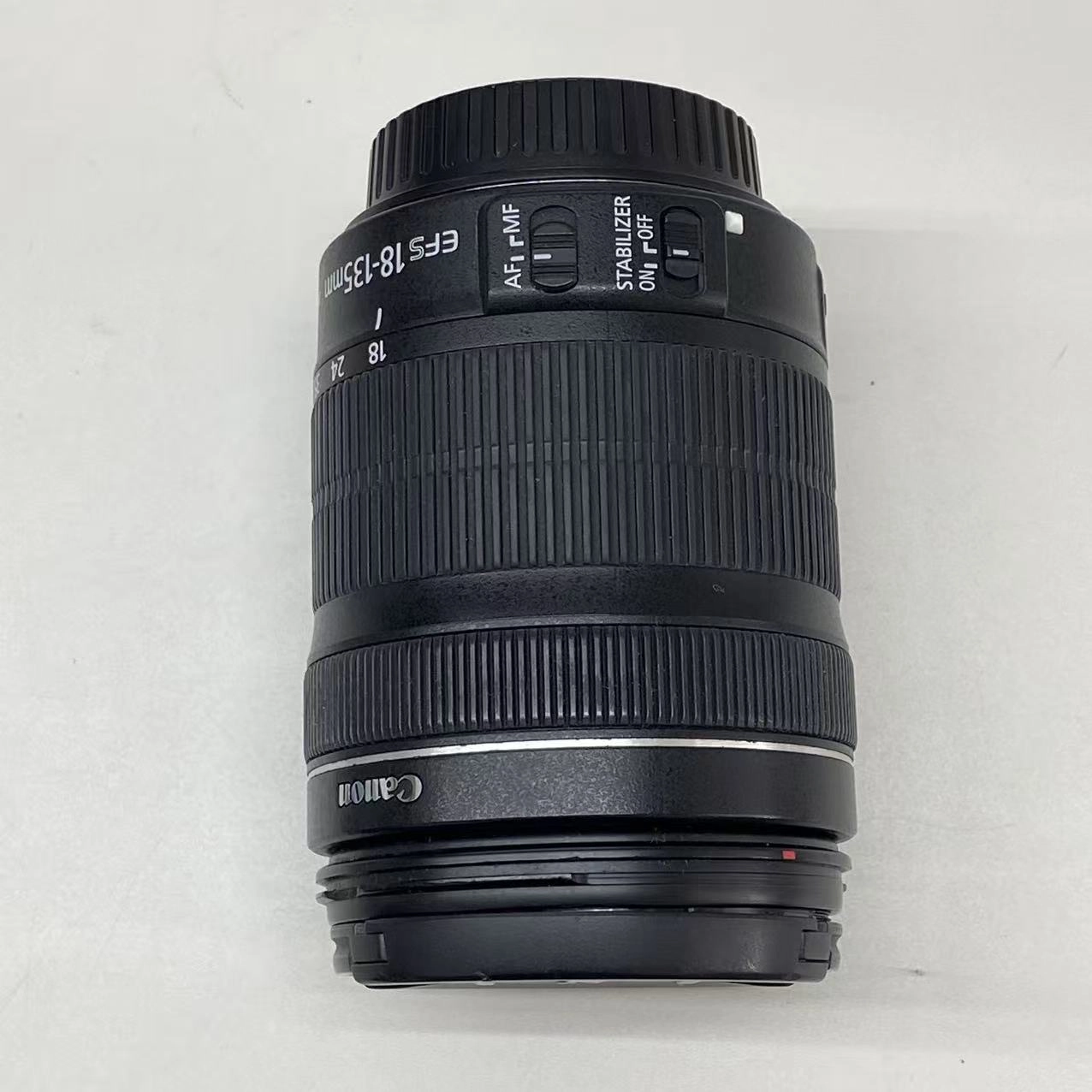 Canon EF-S18-135mm F3.5-5.6 IS USM ブラック ジャンク品
