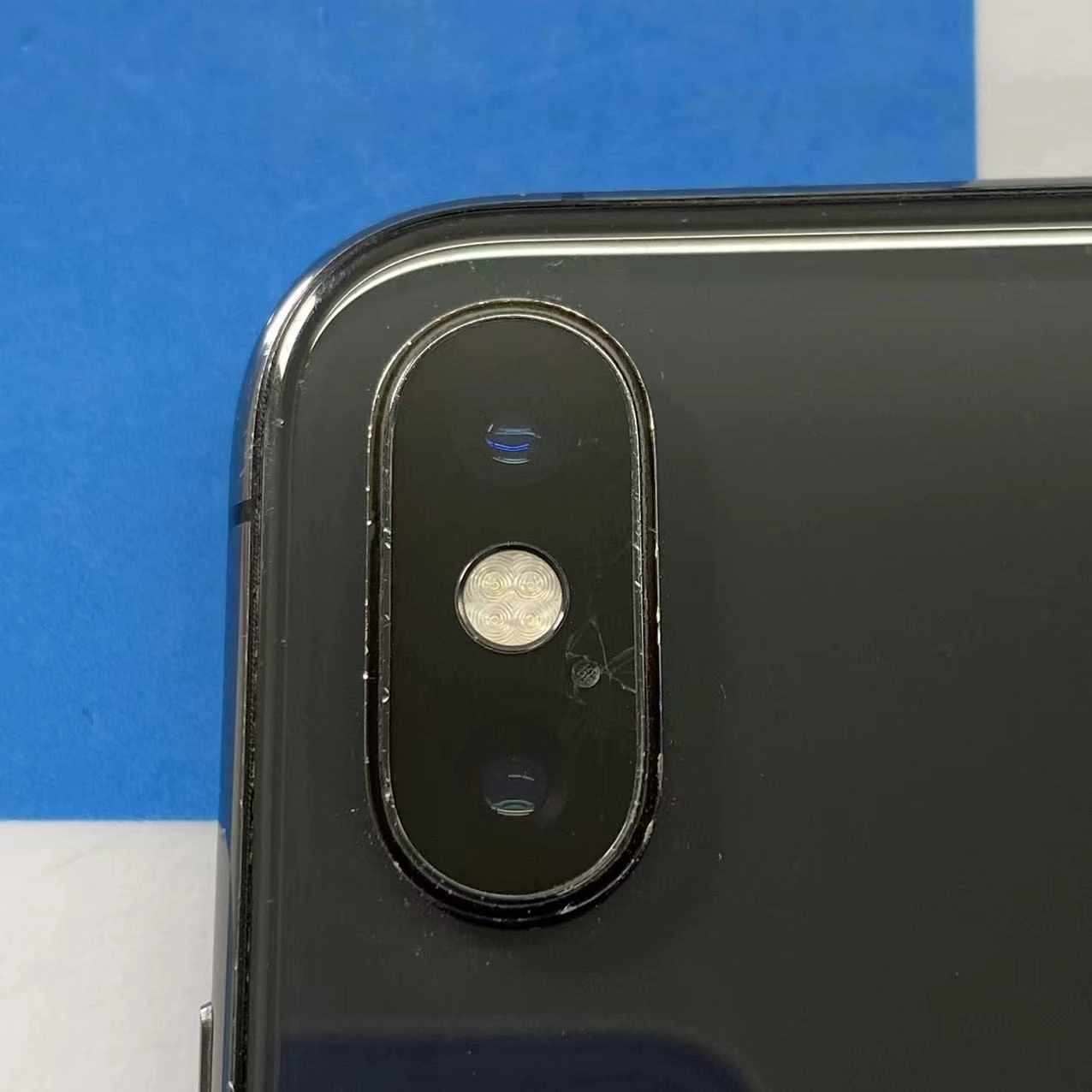 iPhoneXS Max 64GB スペースグレイ MT6Q2J/A SoftBank版SIMフリージャンク品