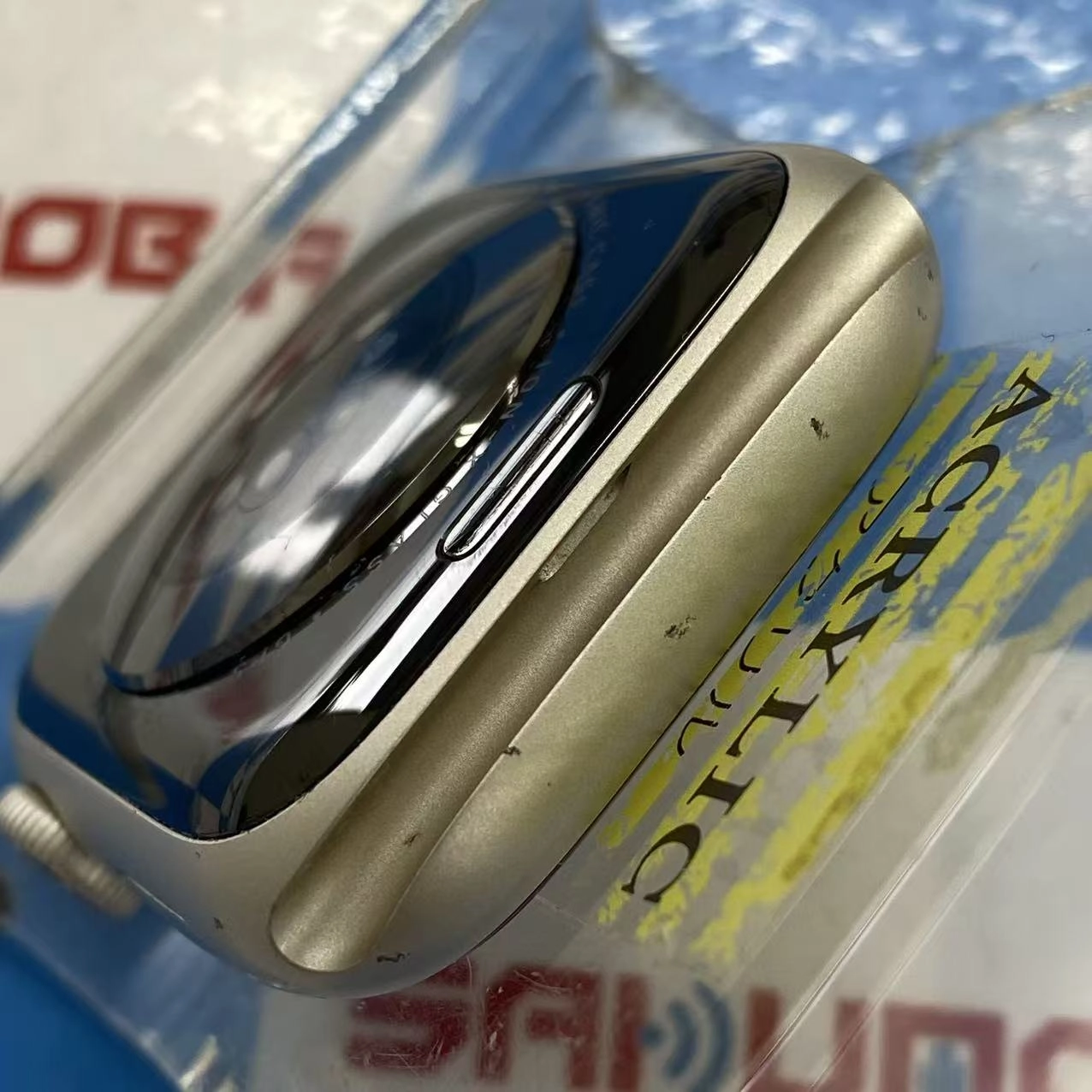 Apple Watch Series7 45mm GPS+Cellularモデル 32GB スターライト 3J423J/A SIMフリー