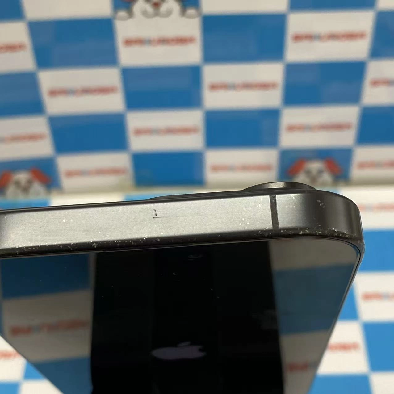 iPhone16 Pro 256GB ブラックチタニウム MYN03J/A docomo版SIMフリー