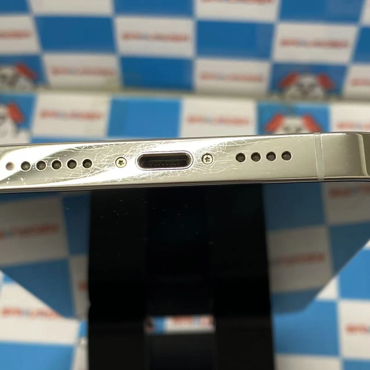 iPhone13 Pro Max 128GB シルバー MLJ53J/A docomo版SIMフリー ジャンク品